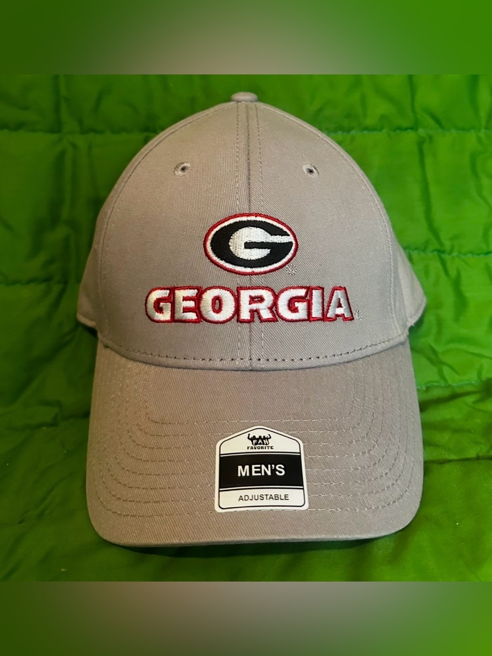 #1336 Georgia Bulldogs Grey Baseball Cap with Red & Black Logo
